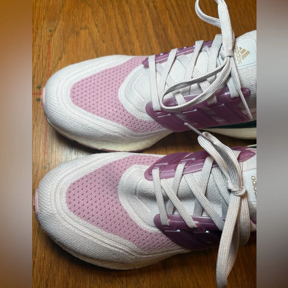 Adidas Ultraboost 21 Primeblue Ice Purple Sneakers‎ Women’s 9